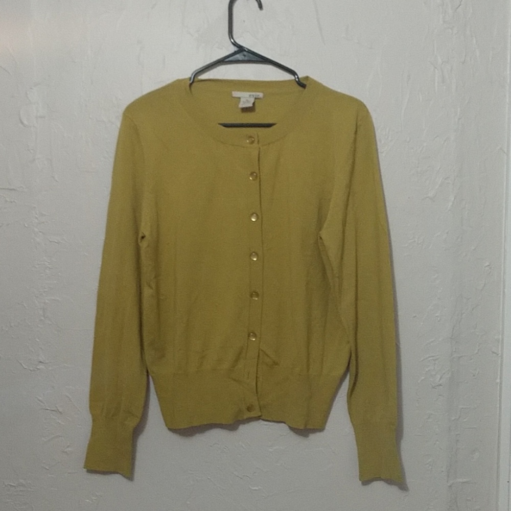 Evie  Button Down Sweater sz XL